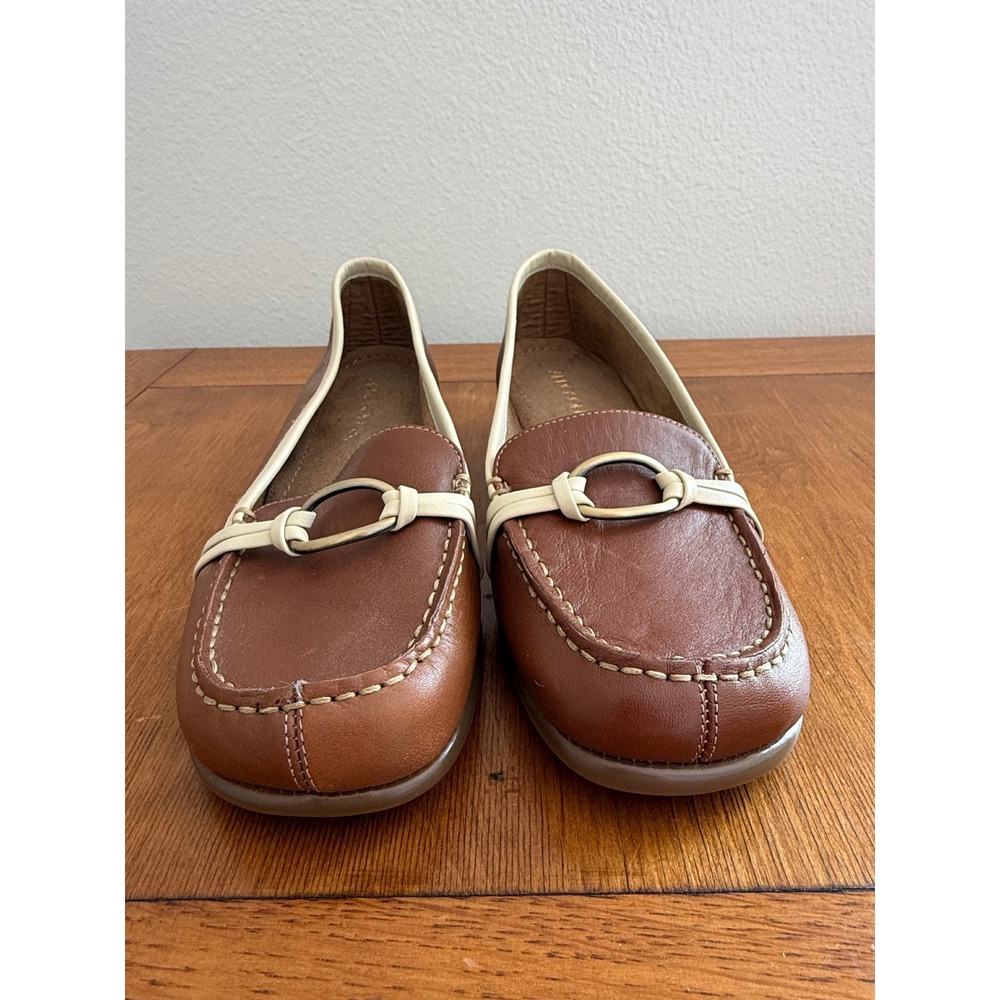 Aerosoles Womens Brown Leather Bit Loafers Cream Trim Size 8 Low Block Heel - Picture 5 of 7